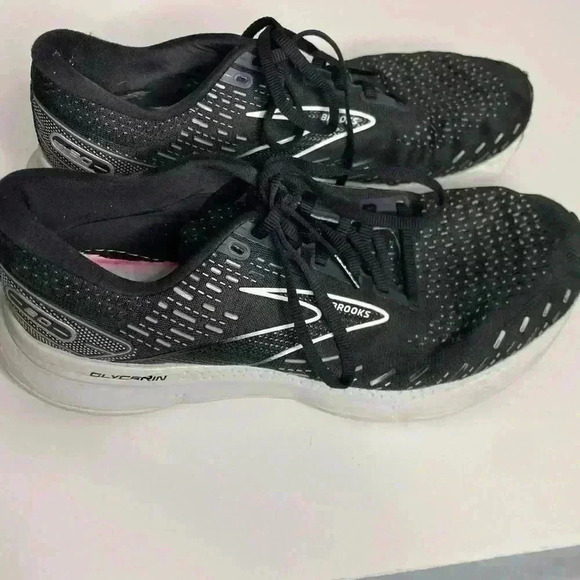 Brooks Mens Black sneakers main image 3